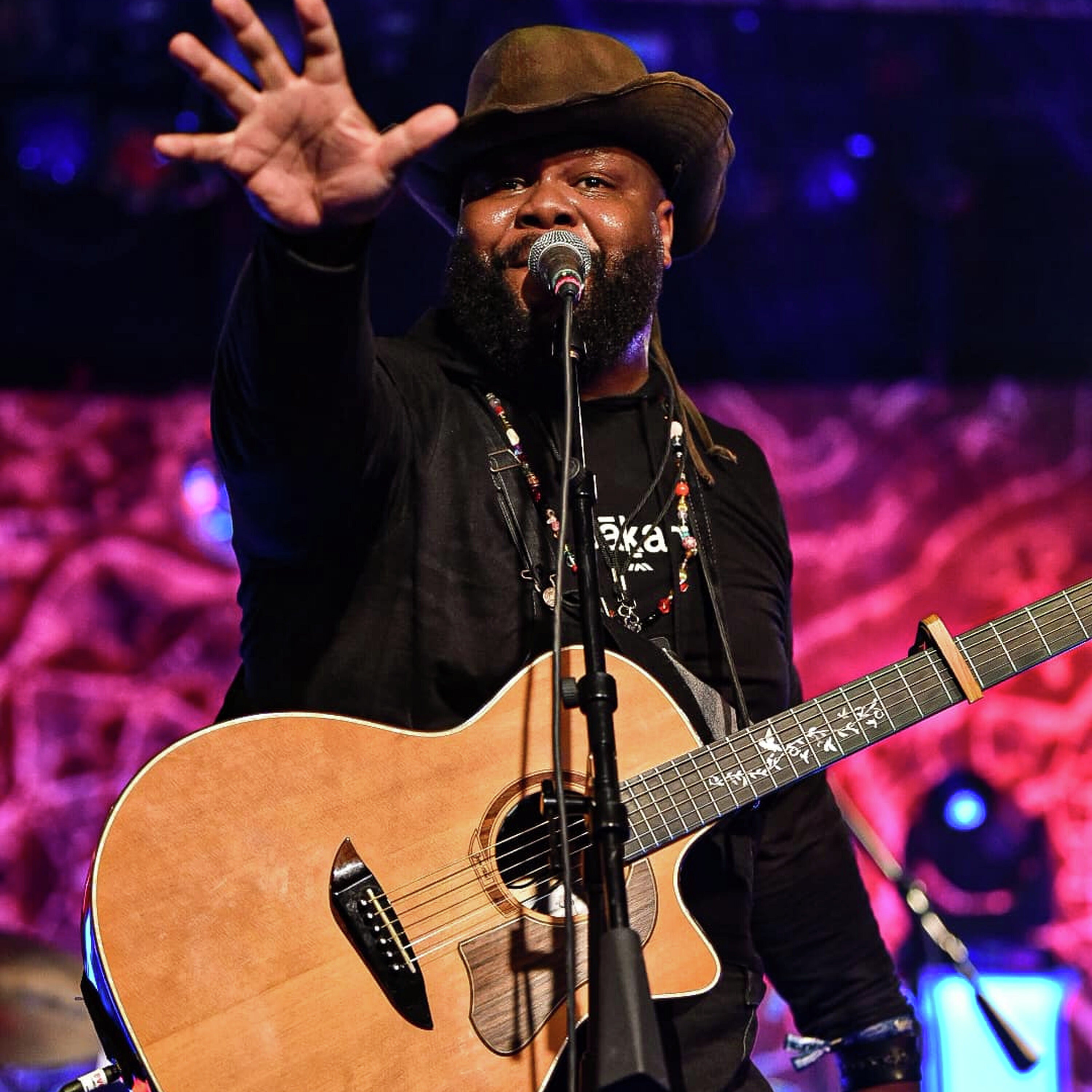 Leon Timbo: The Soulful Secrets Behind His Music