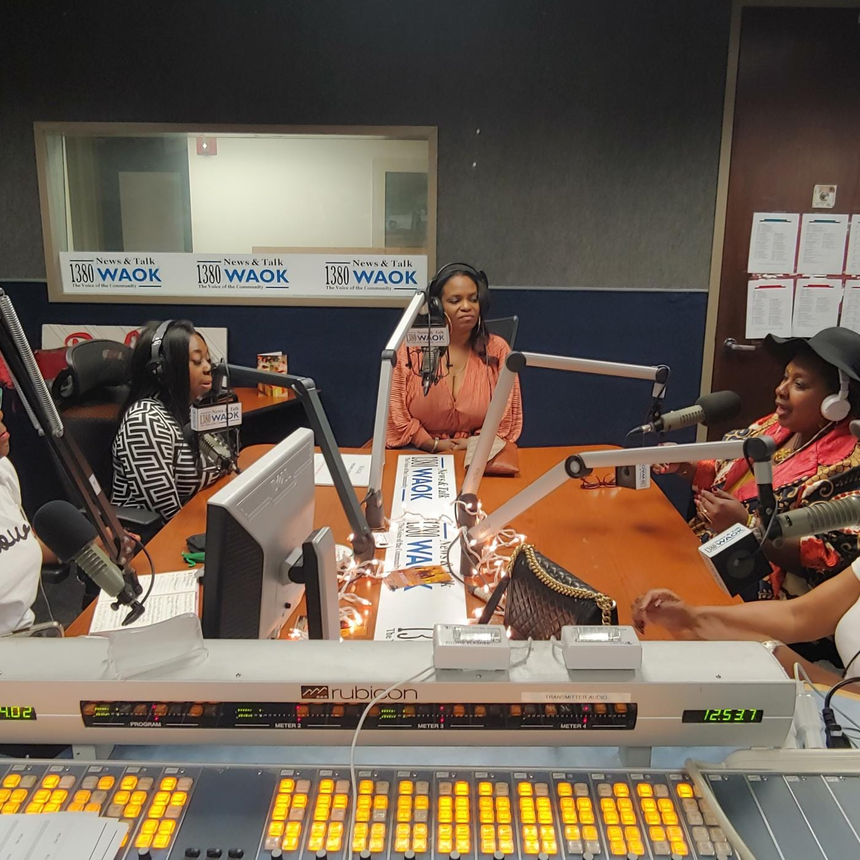 The Cougars Discuss Dating and Relationships with Younger Men
