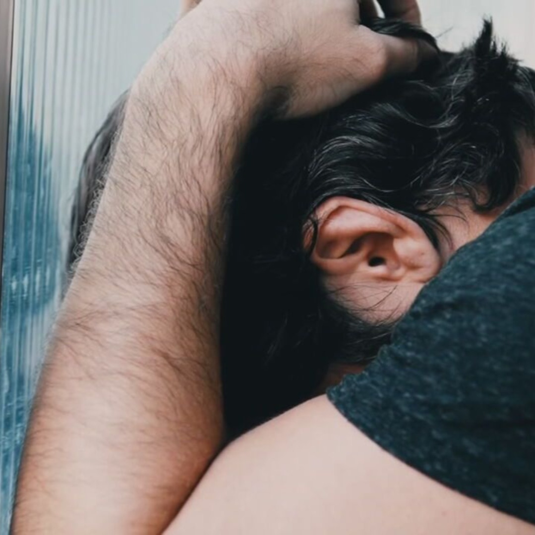 Therapists Discuss Grief, Anger, and Coping Strategies Amid Emotional Turmoil