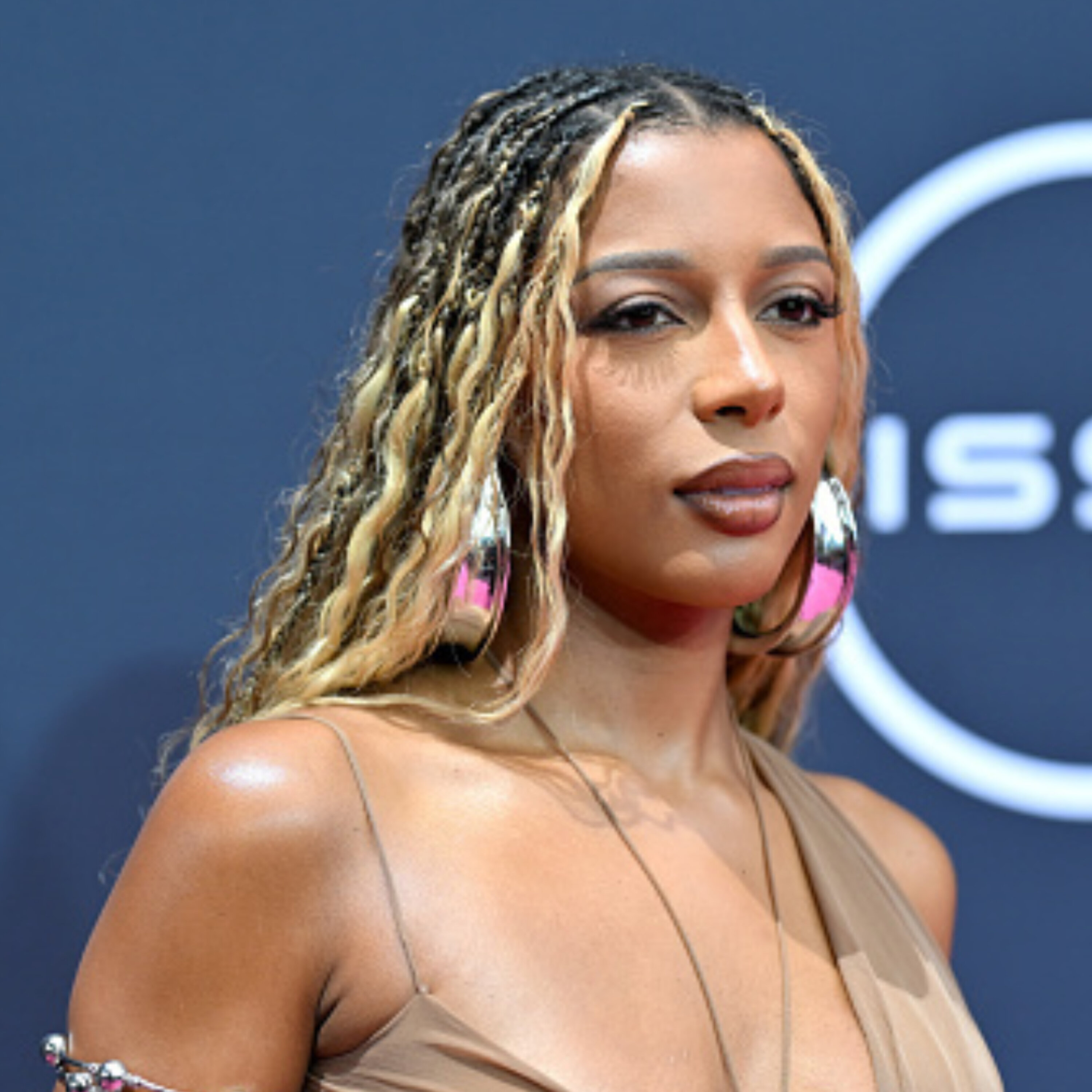 V-103 Atlanta: Greg Street talks with Victoria Monet