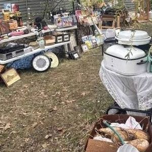 WBBM Noon Business Hour - Yard Sale