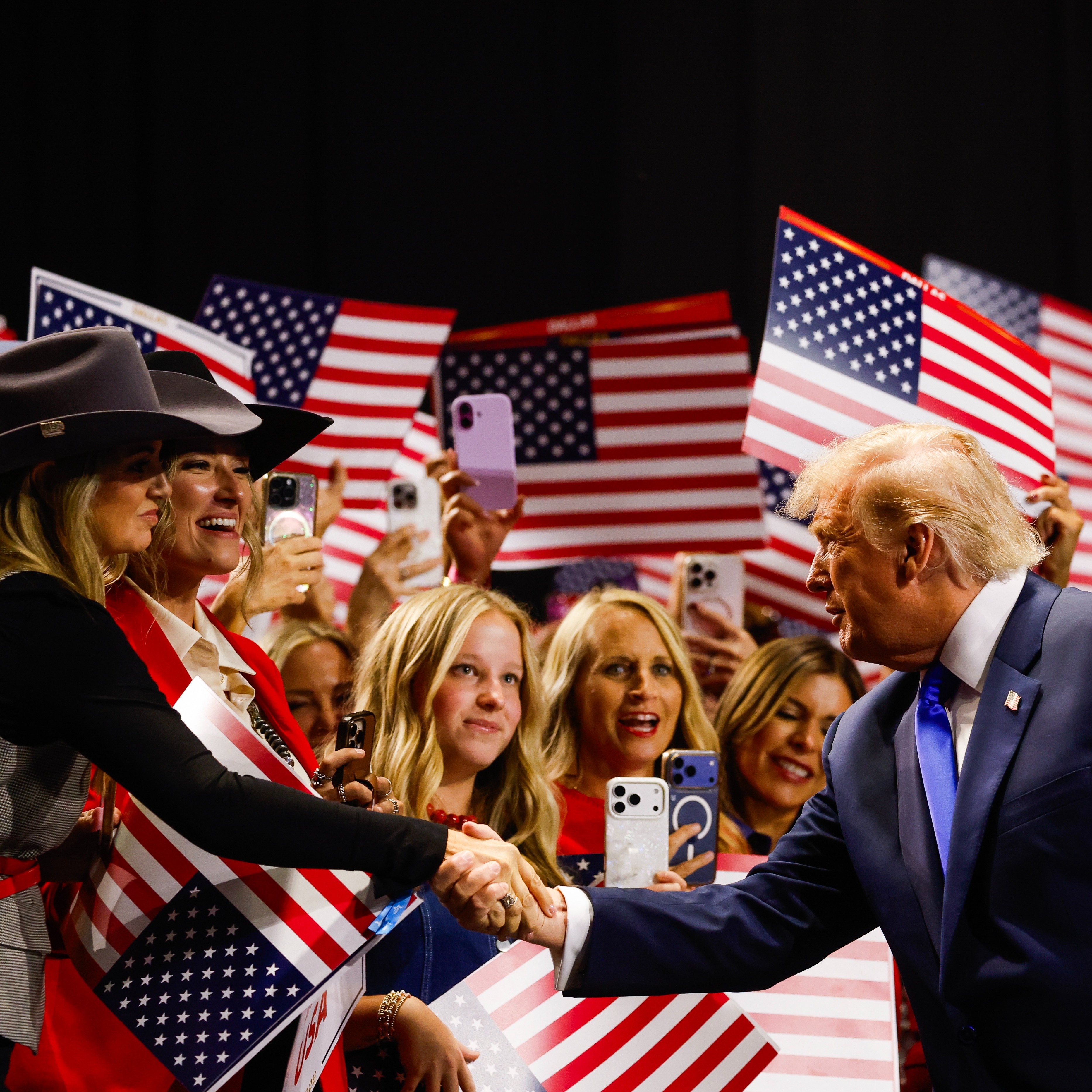 Trump promises all adults $5K if GOP retains control of Congress