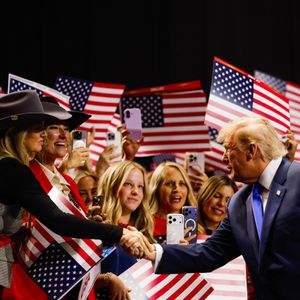 Trump promises all adults $5K if GOP retains control of Congress