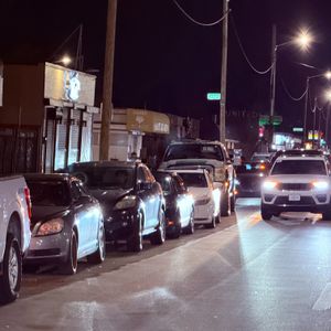 Free gas in Detroit means long wait for drivers