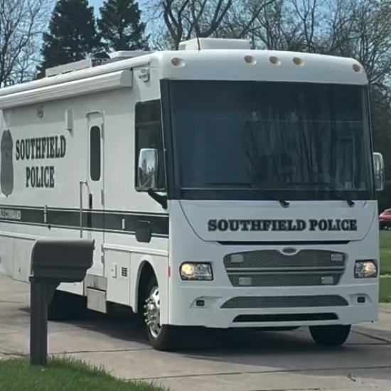 Southfield barricaded situation ends peacefully
