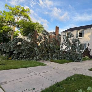 Early morning storms packing winds of 60 mph knock out power to thousands