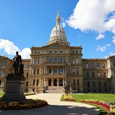 Free school lunches and pre-K for all funded in new state budget