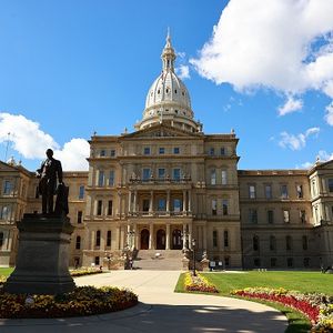 Free school lunches and pre-K for all funded in new state budget