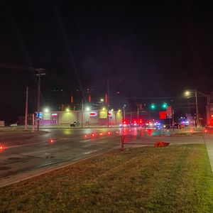 2 undercover Dearborn police officers shot while trying to arrest suspect