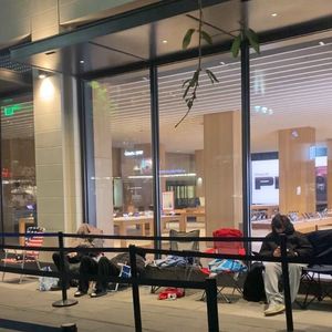 People sleep outside Apple store in Detroit to be first to buy new foldable phone