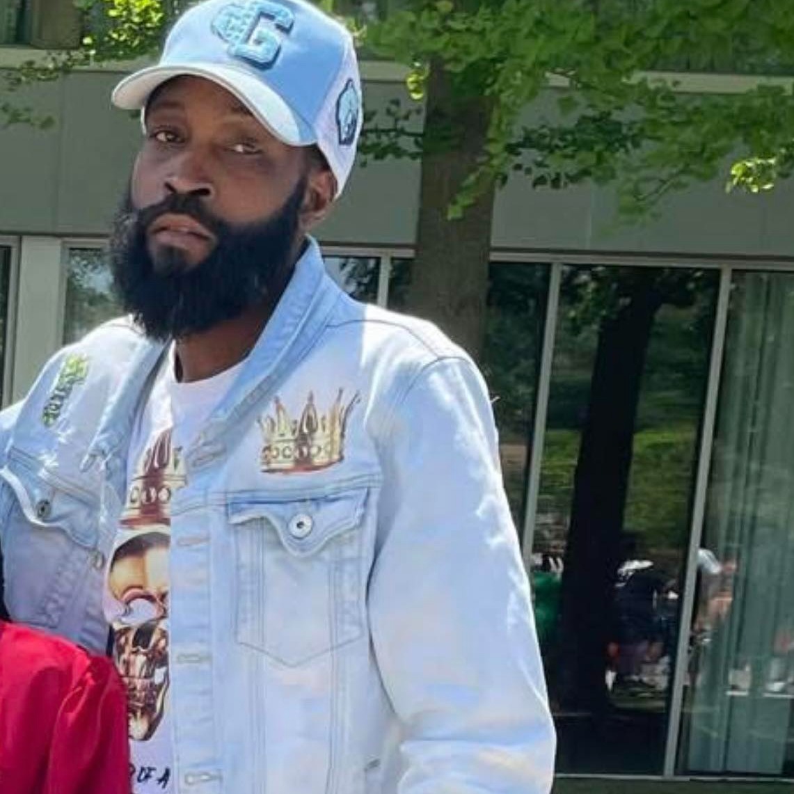 Friend speaks out after man is stabbed with liquor bottle