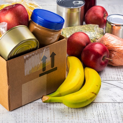 Downriver group helps struggling TSA workers with food, essentials