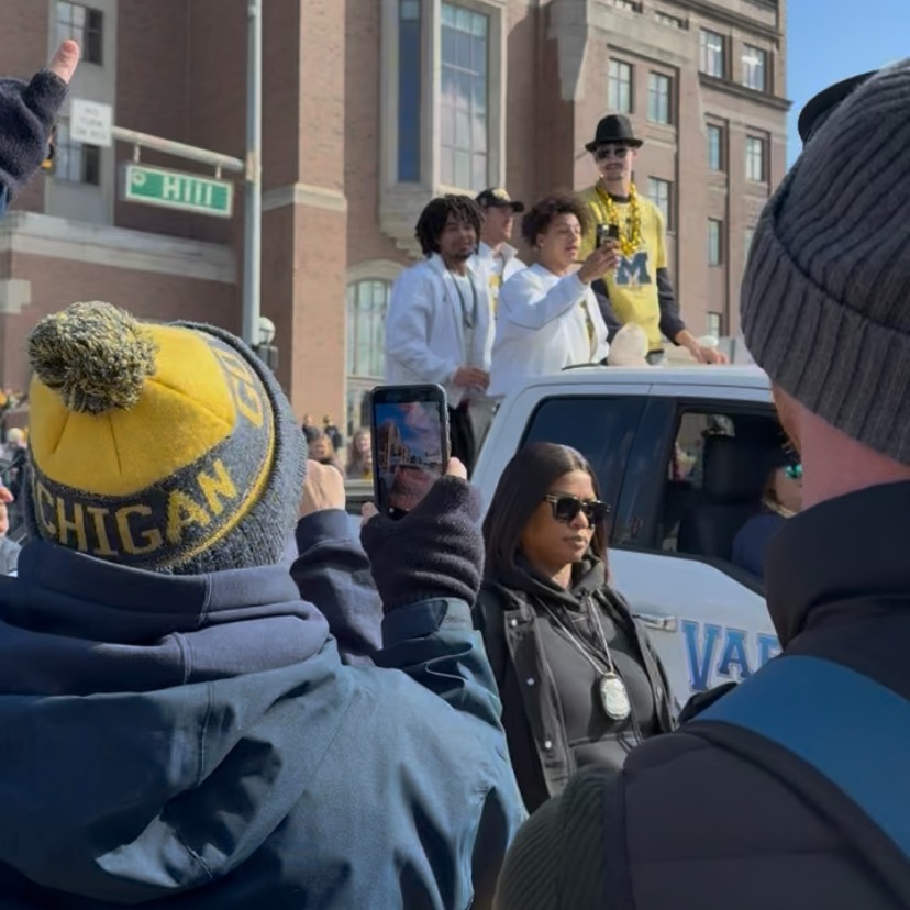 UM fans line streets to celebrate NCAA basketball championship