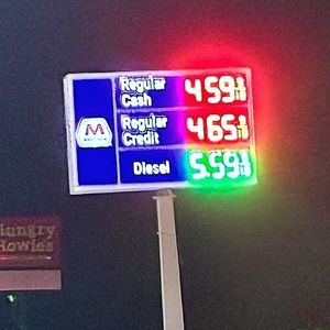 Gas prices spike again, up to $4.26 a gallon average in Michigan