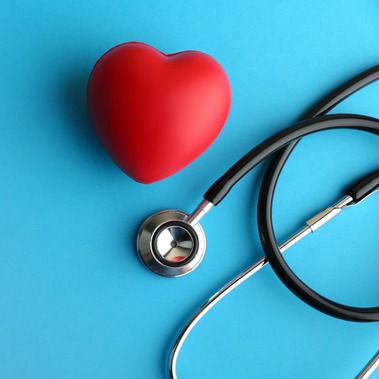 Mom praises coaches, pushes student heart checks after daughter collapses