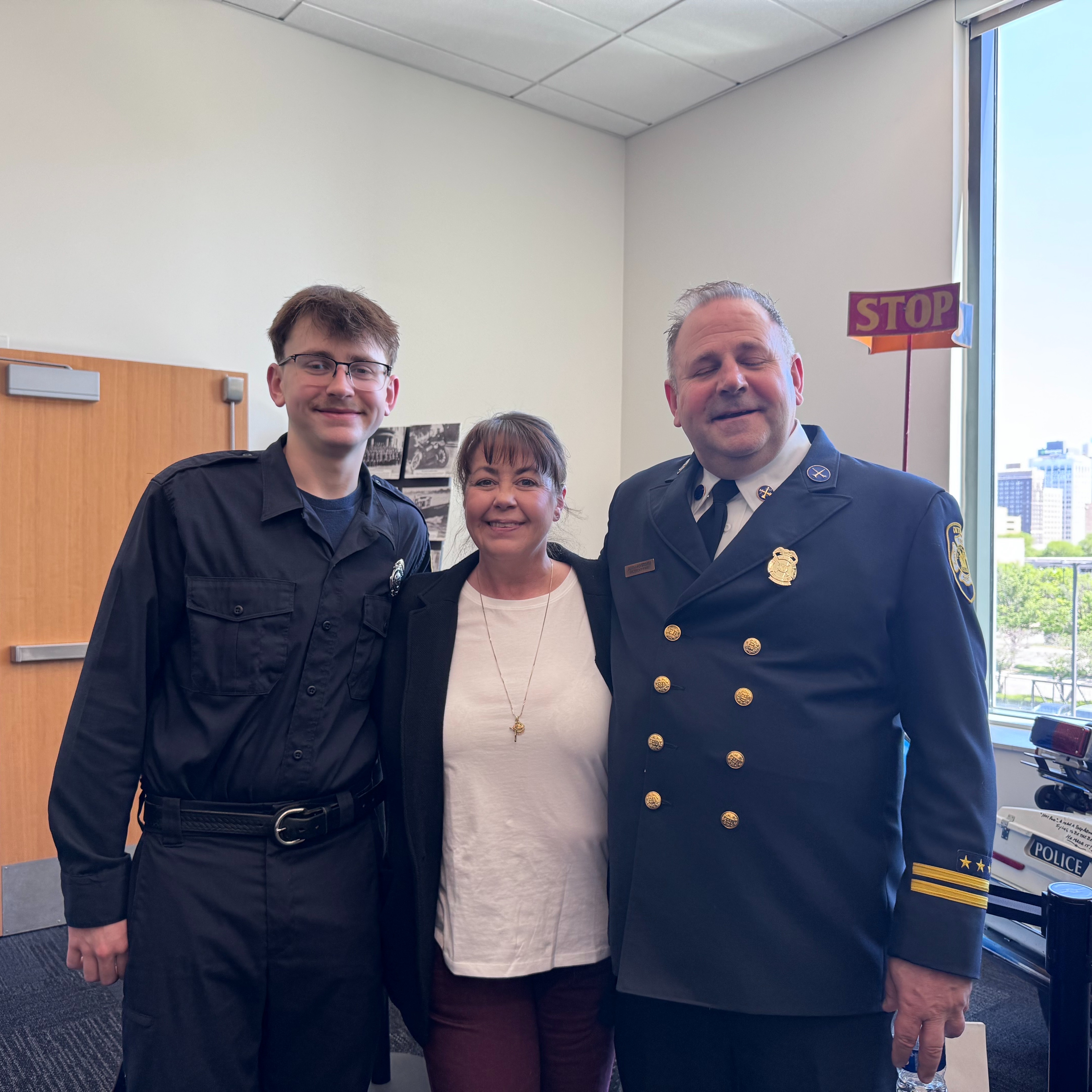 Son joins father in Detroit Fire Dept after completing probationary period
