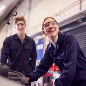 Top things to keep in mind as teens navigate 18 percent unemployment