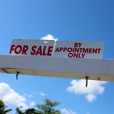 Home buyers may want to consider FHA loan, Oak Park, Macomb are hot areas