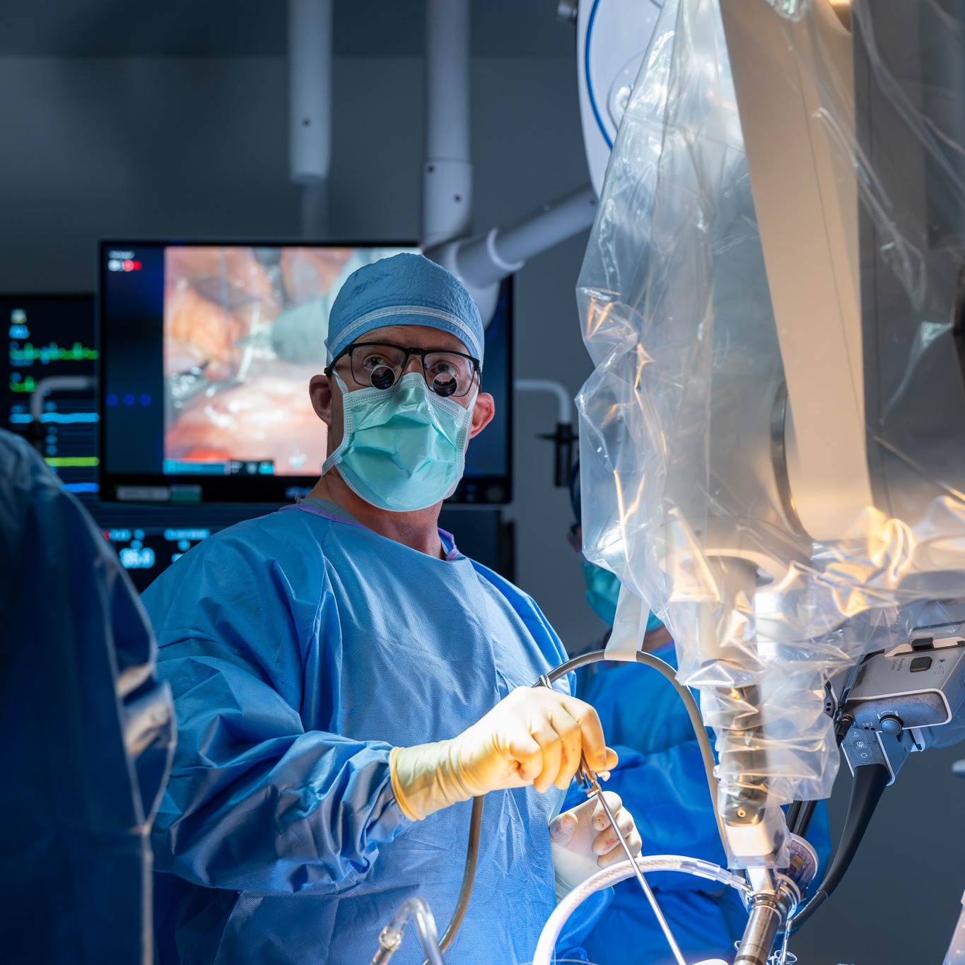 Corewell Health introduces world's first single-port robotic mitral valve repair