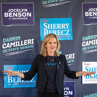 Jocelyn Benson wins Democratic primary for Michigan Governor