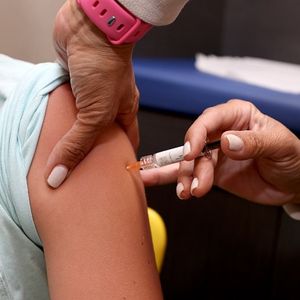 Local doc following American Academy of Pediatrics recommendations on vaccines