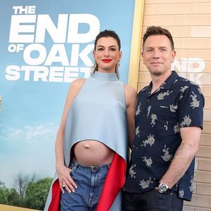 Review: 'The End of Oak Street', a roaring good time at the theater
