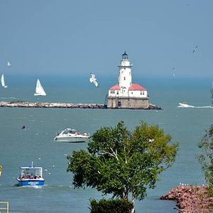 Boating pumps Billions into the Michigan economy