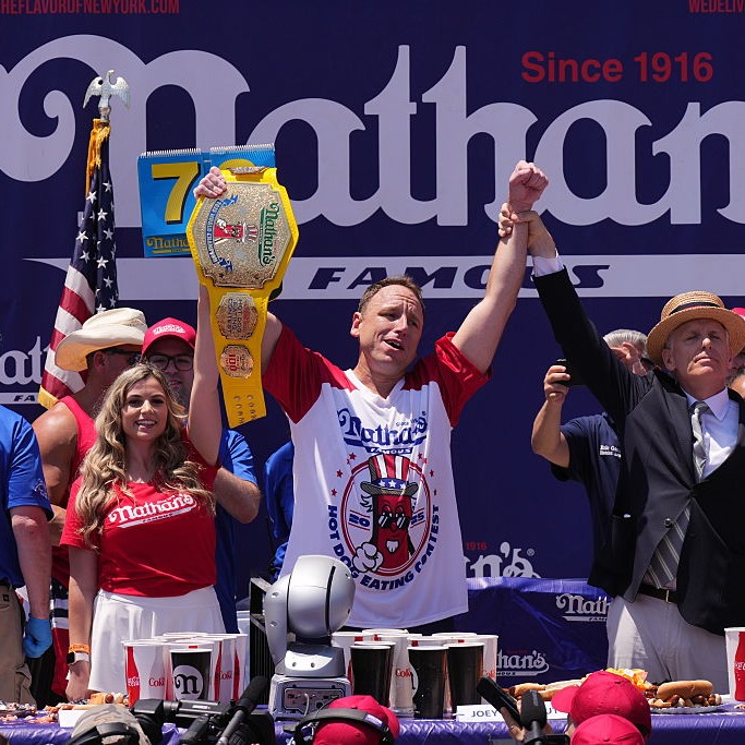 Professional eater Joey Chestnut talks EMU event, his career, and coneys