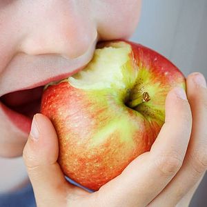 A health expert says teach kids to eat healthy and exercise as childhood obesity hits 20%