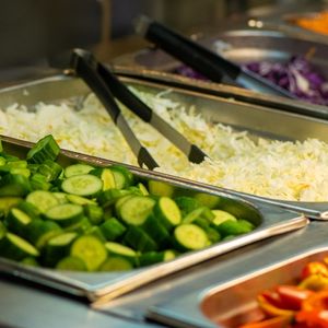 Dearborn Public Schools bringing locally sourced food to students
