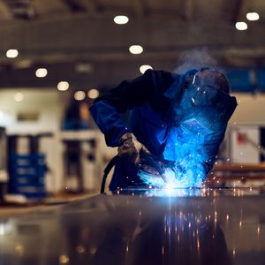Macomb Co. Executive says manufacturing offers opportunities for students