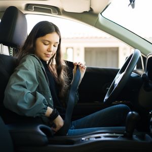 Here's what to avoid when buying a vehicle for your teen