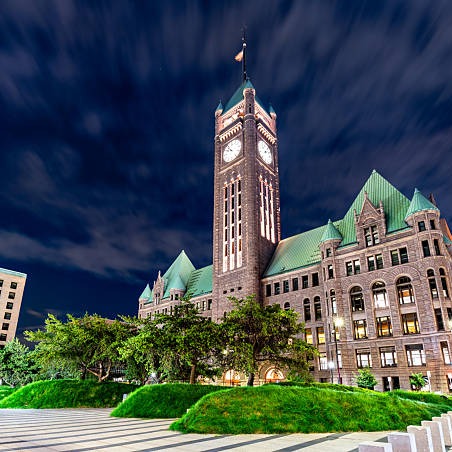 Minneapolis City Council members are considering legalizing adult bathhouses and sex venues