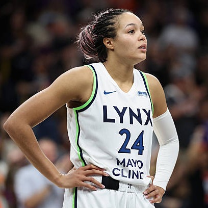 Minnesota Lynx and star forward Napheesa Collier agree on one-year contract