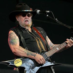 David Allan Coe, who wrote 'Take This Job and Shove It' and other country hits, dies at 86