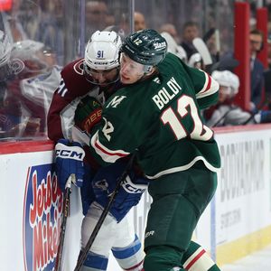 Wild fall to Avs and trail Stanley Cup series 3-1