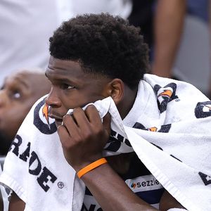 Spurs take 3-2 series lead over Timberwolves, Game 6 set for Friday in Minneapolis