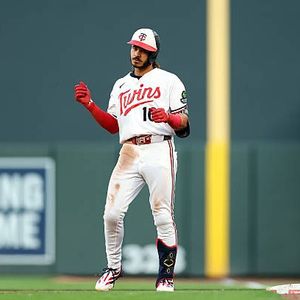 Twins get a much-needed win over the White Sox