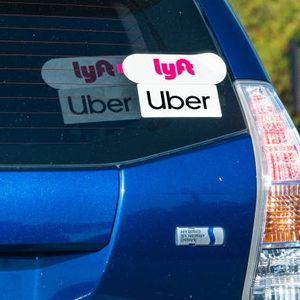 Rideshare giants Lyft and Uber facing congressional pressure over alleged AI price gouging