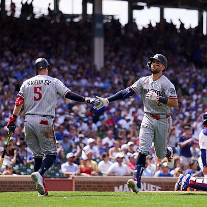 Twins fall Sunday at Wrigley, lost two of three to the Cubs
