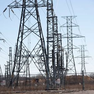 Minnesota gets electricity from Canada, but can it really get pulled due to the trade war?