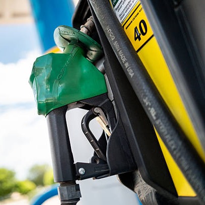 Labor Day travel hampered by high fuel costs