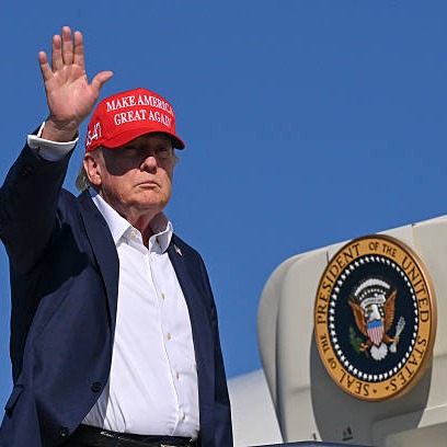 Trump makes $5,000 promise, but can he legally make it happen?