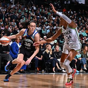 The Liberty charge past the top-seeded Lynx in two games