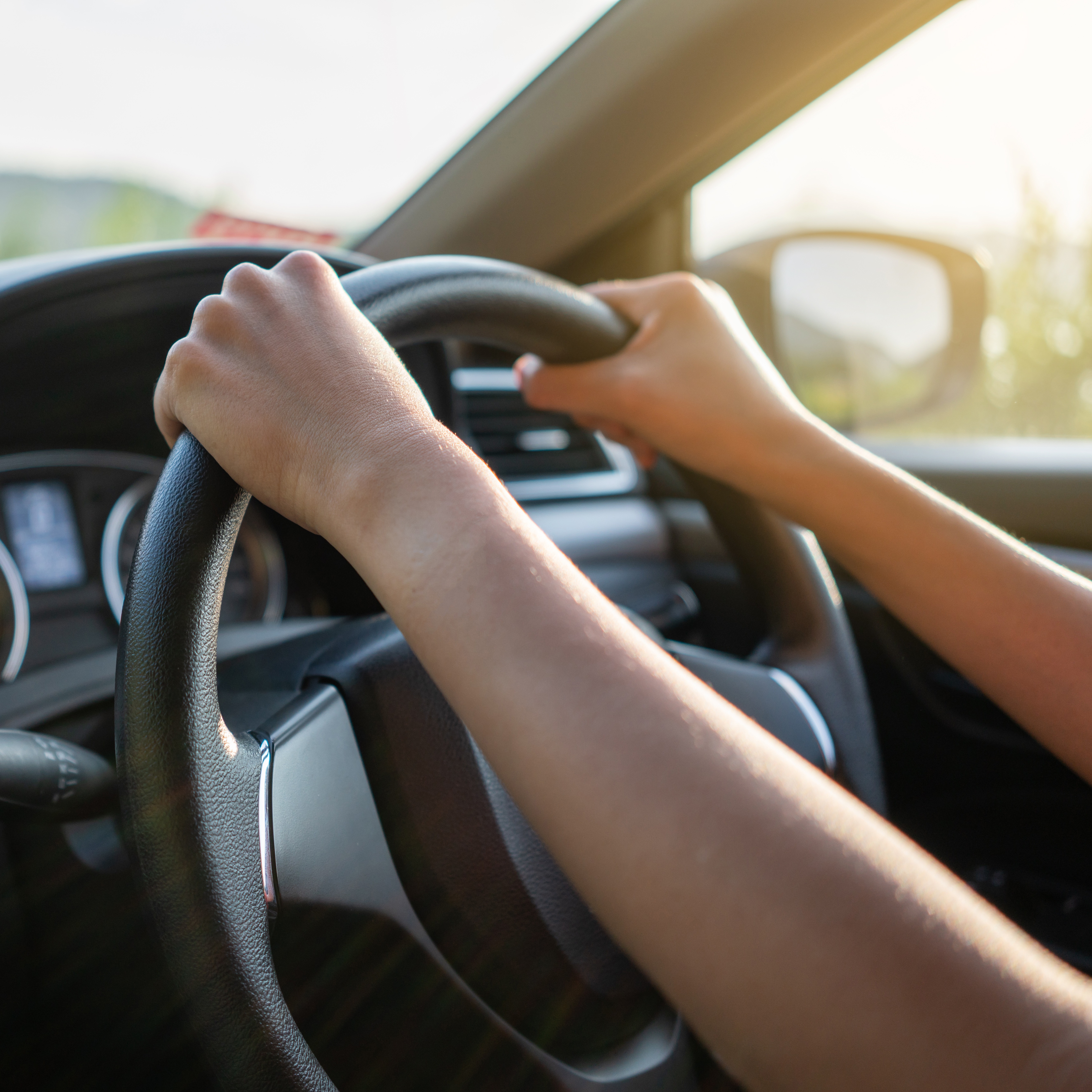 Whining Steering Wheel, Tire Rotation Rules, Wildfire Smoke Impact on Vehicles