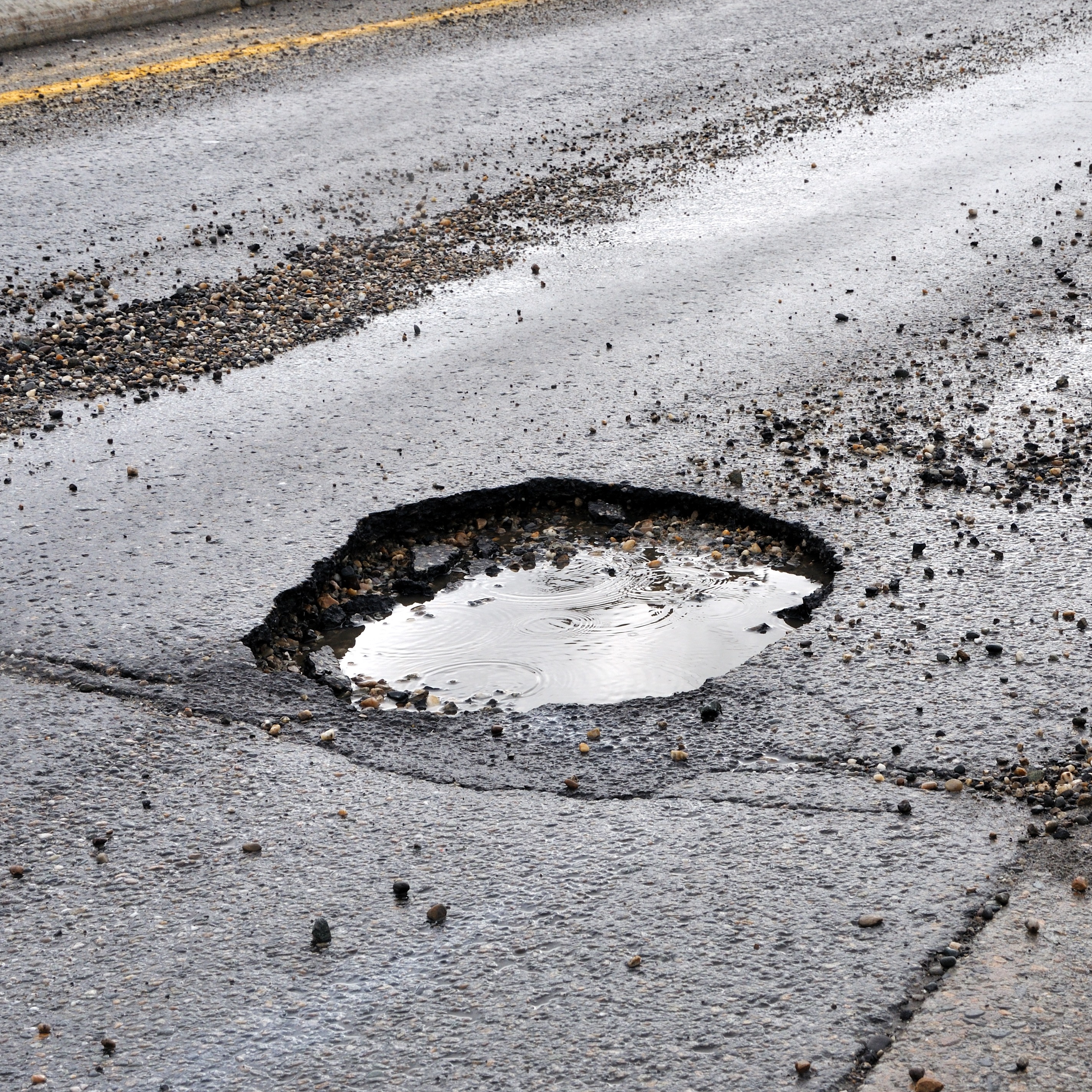 Tire Tread Trouble, Pothole Problems, Squeaky Brake Solutions