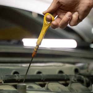 Changing and Filling Fluids, Oil Change Frequency, Airflow Issues