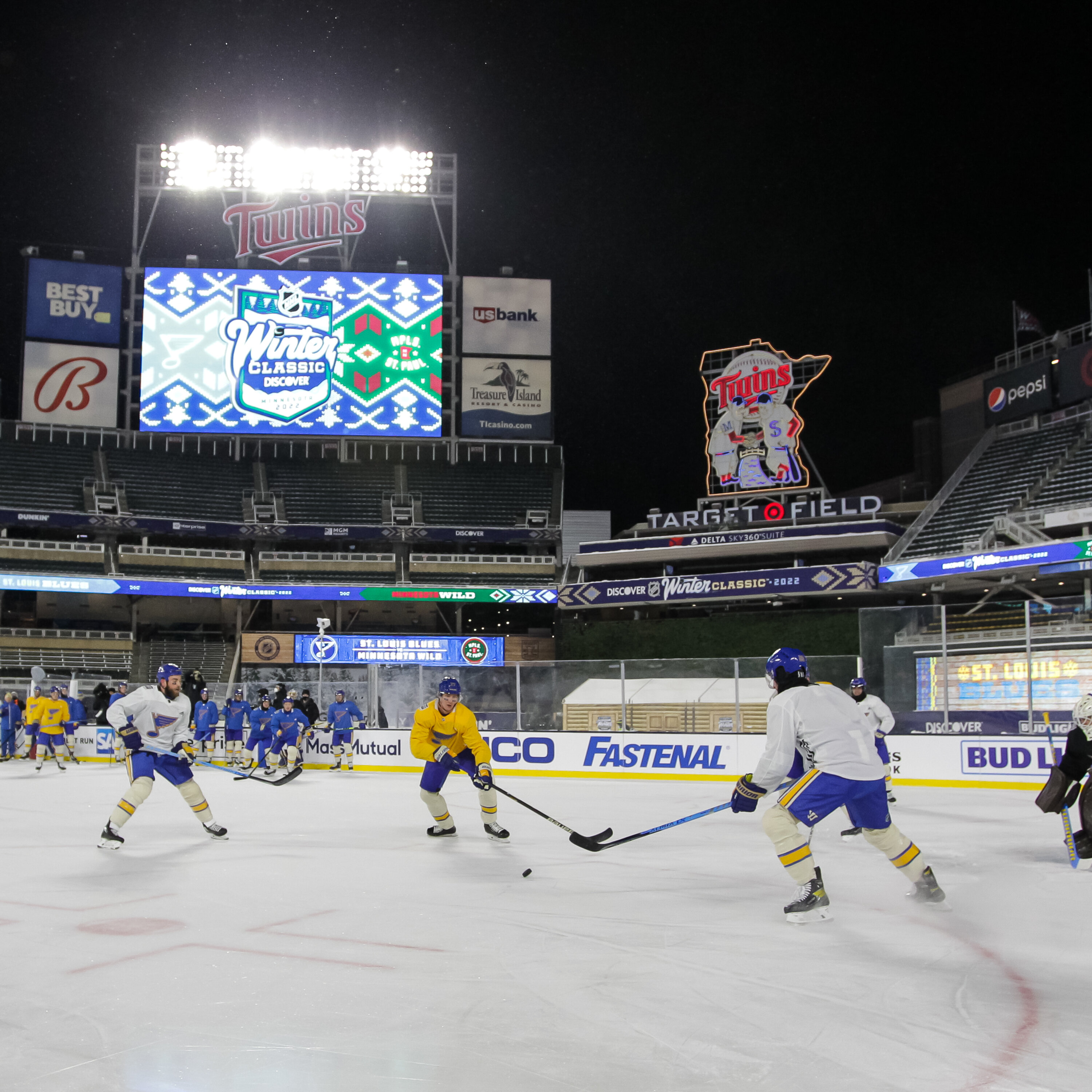 Stories from the Minnesota Boys State Hockey Tournament