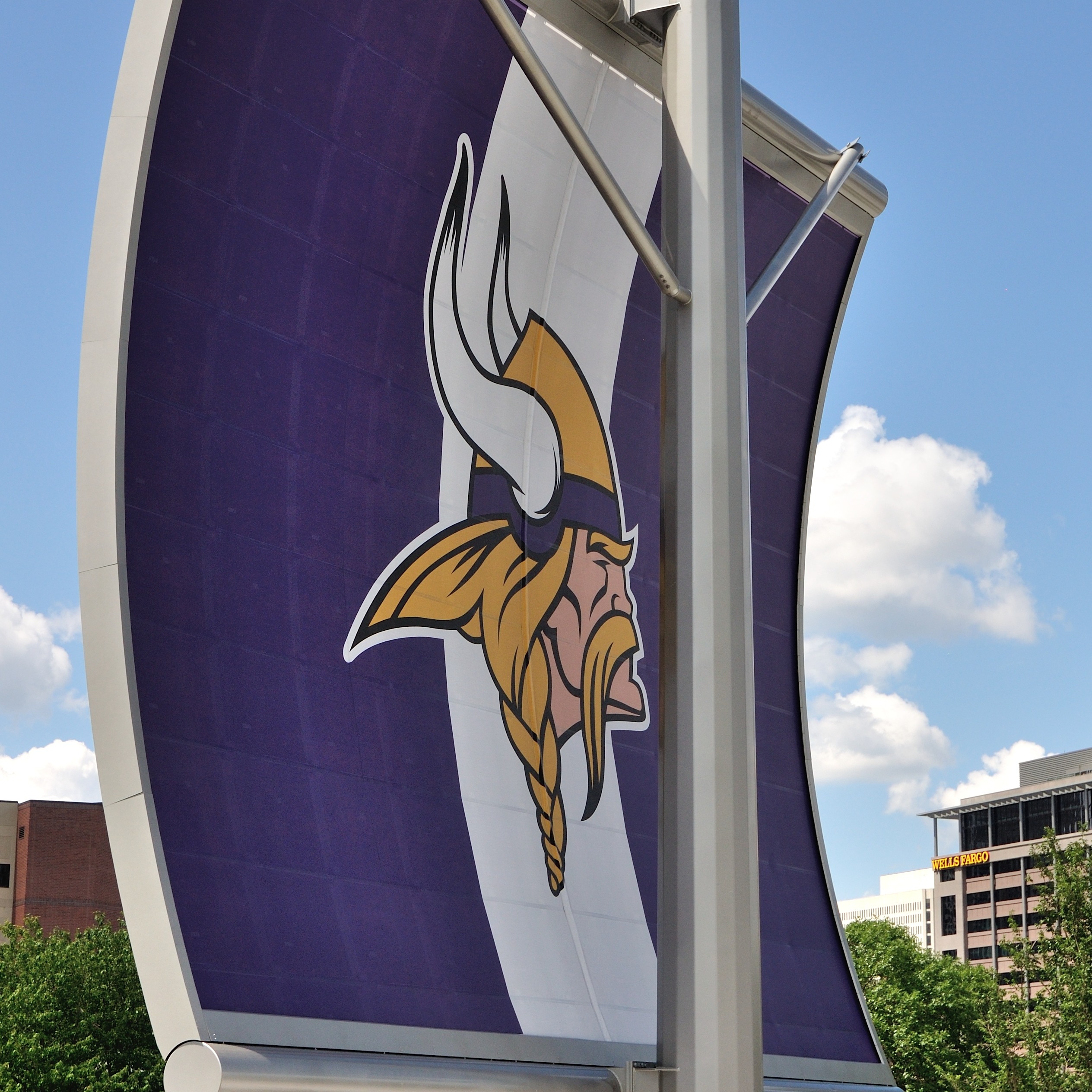 Leadership Changes for the Vikings and Twins