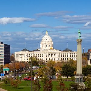 Session Sit In:  Lisa DeMuth